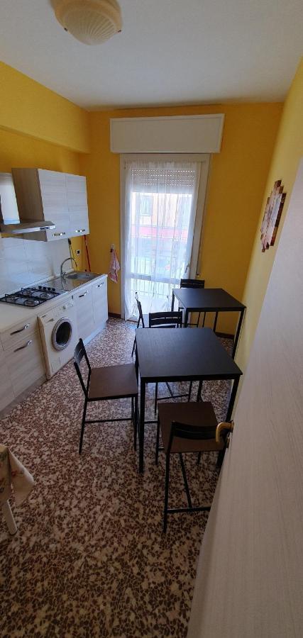 Andrea Affittacamere E B&B Solignano Nuovo Exterior foto