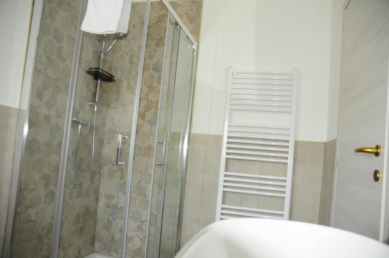 Andrea Affittacamere E B&B Solignano Nuovo Exterior foto